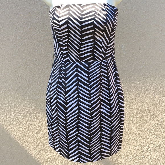 BCBGeneration Black and White Strapless Dress - Picture 1 of 2